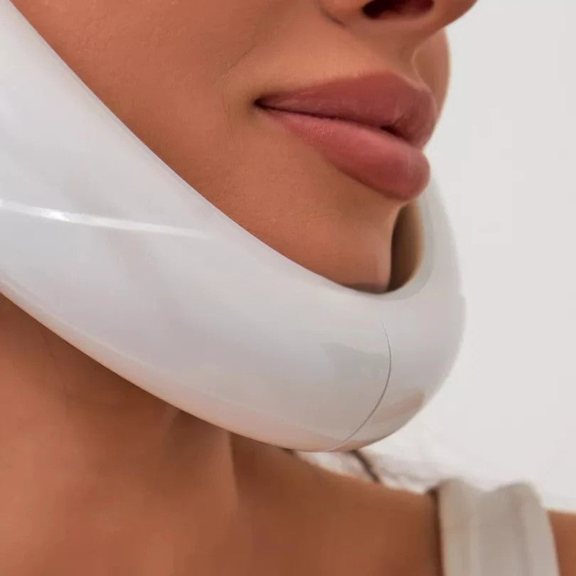 FlexiFace™ Therapy: De Ultieme 4-in-1 Massager voor Gezichtsverzorging en Ontspanning